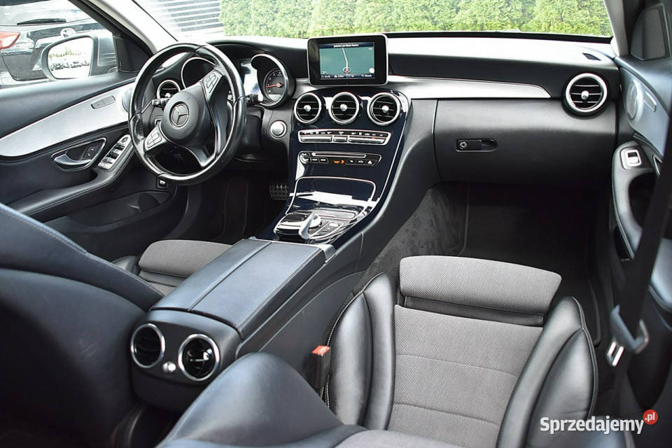 Mercedes C 350 E 280 Navi Kamera Led PółSkóra elektrochrom. lusterko wst. Nowe Kucice