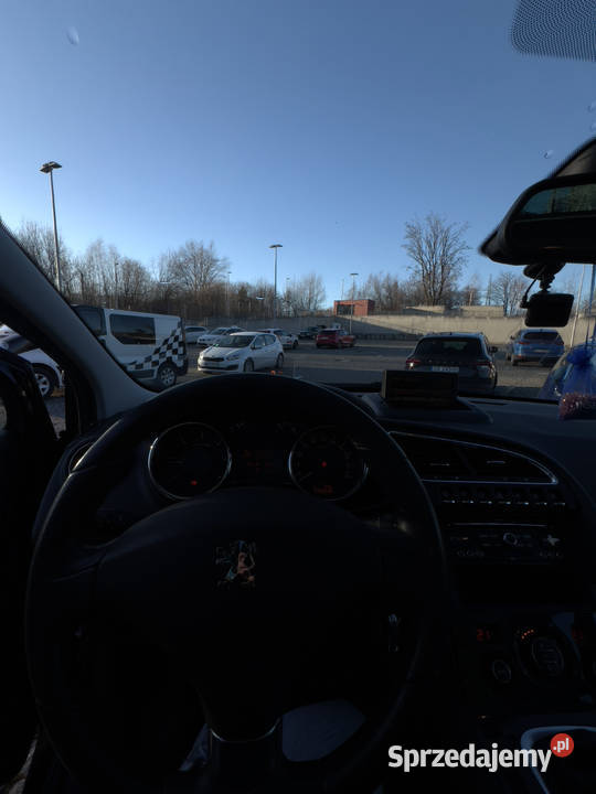 Peugeot 3008 16 HDI Bogate wyposażenie odtwarzacz DVD Wałbrzych sprzedam