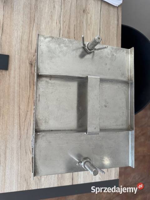 Wieża kolumna parzelnicza forma do mięsa