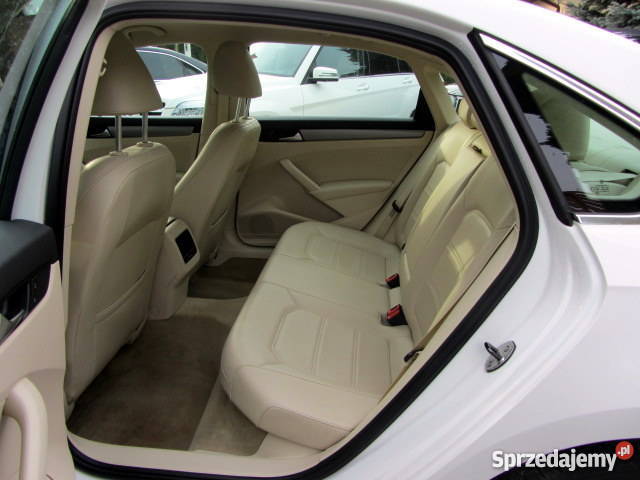 Sprzedam Volkswagen Passat B7 biały Mława