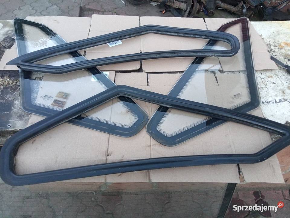 Polonez Caro szyba tylna boczne uszczelki osobowe podkarpackie Stalowa Wola
