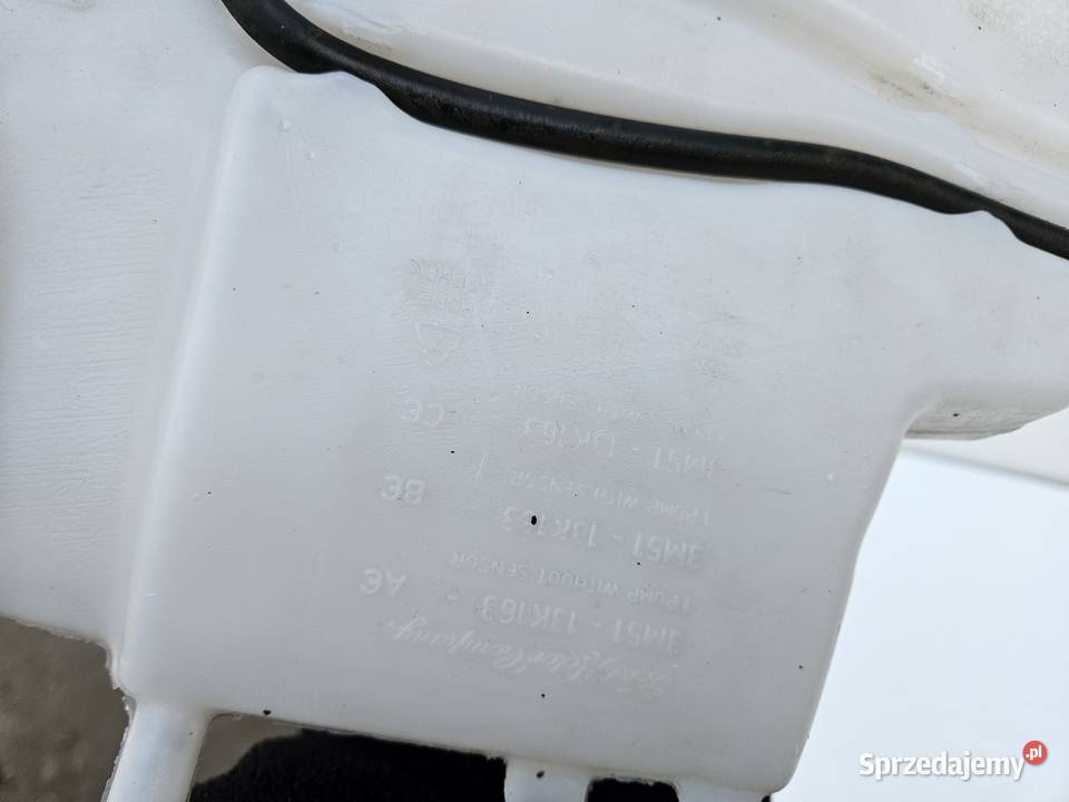 FORD KUGA MK1 LIFT ZBIORNICZEK SPRYSKIWACZY Zbiorniki płynu do spryskiwaczy