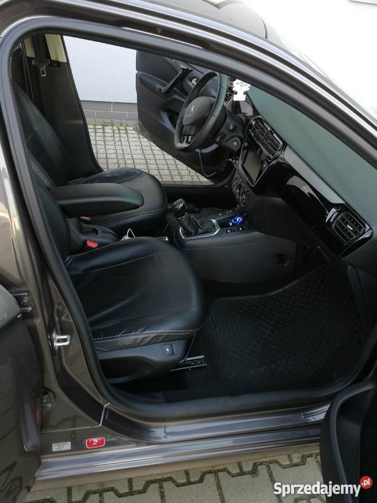 PEUGEOT 301 16 HDI ALLURE Rok produkcji 2017 Szczecin
