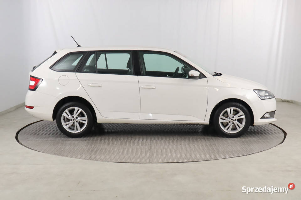 Skoda Fabia 10 TSI isofix śląskie Zabrze sprzedam