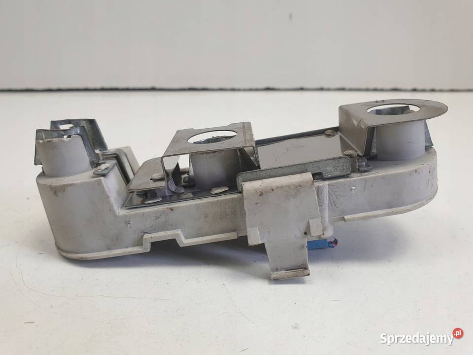 Volvo V40 WKŁAD LAMPY lewy tył KIEROWCY 28562001 Chełm