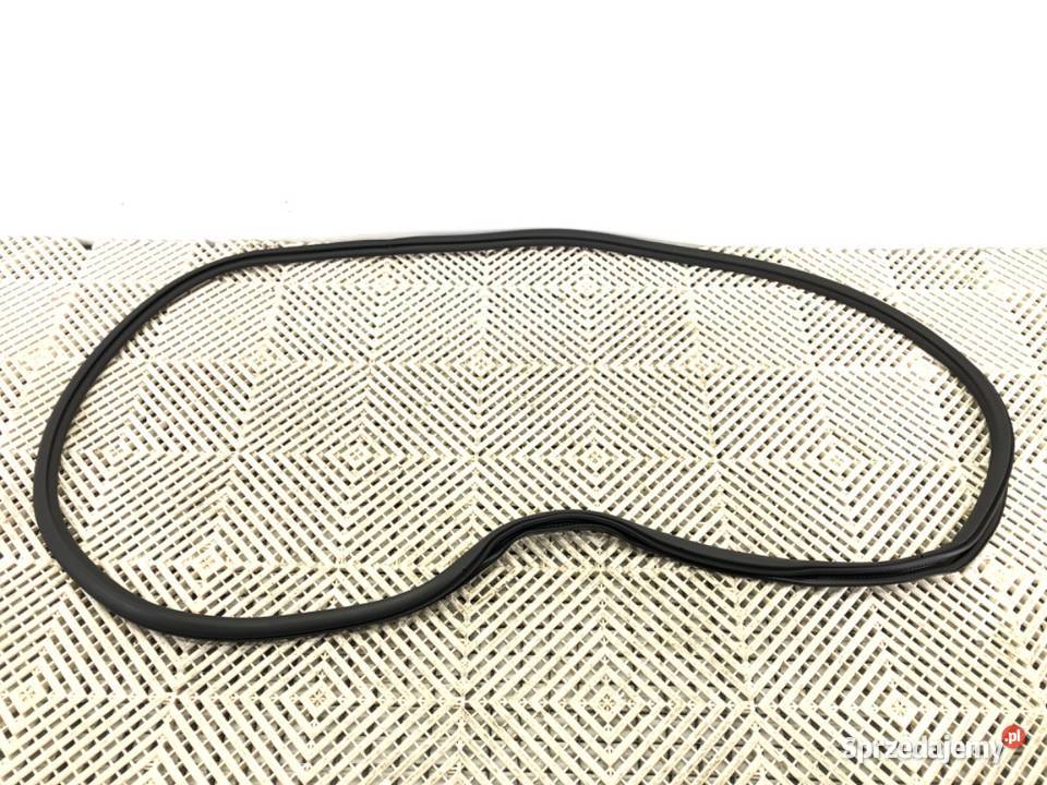 USZCZELKA DRZWI PRZÓD PRAWA AUDI A6 C8 Kombi Uszczelki