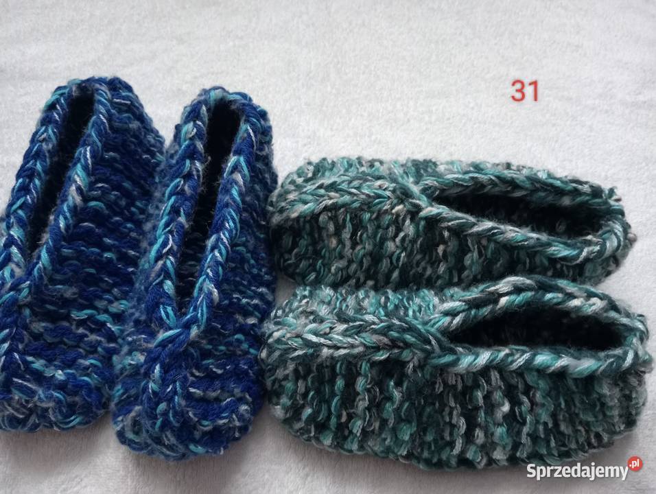 2 pary grubych kapci z włóczki 4245 Złotów