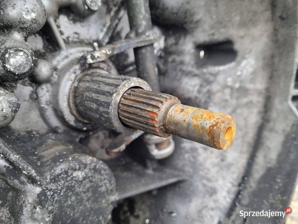 Suzuki Liana 16 16V SKRZYNIA BIEGÓW manualna