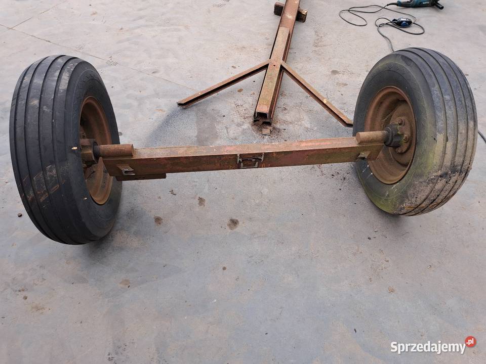 Oś z kołami 75R16 Piecewo