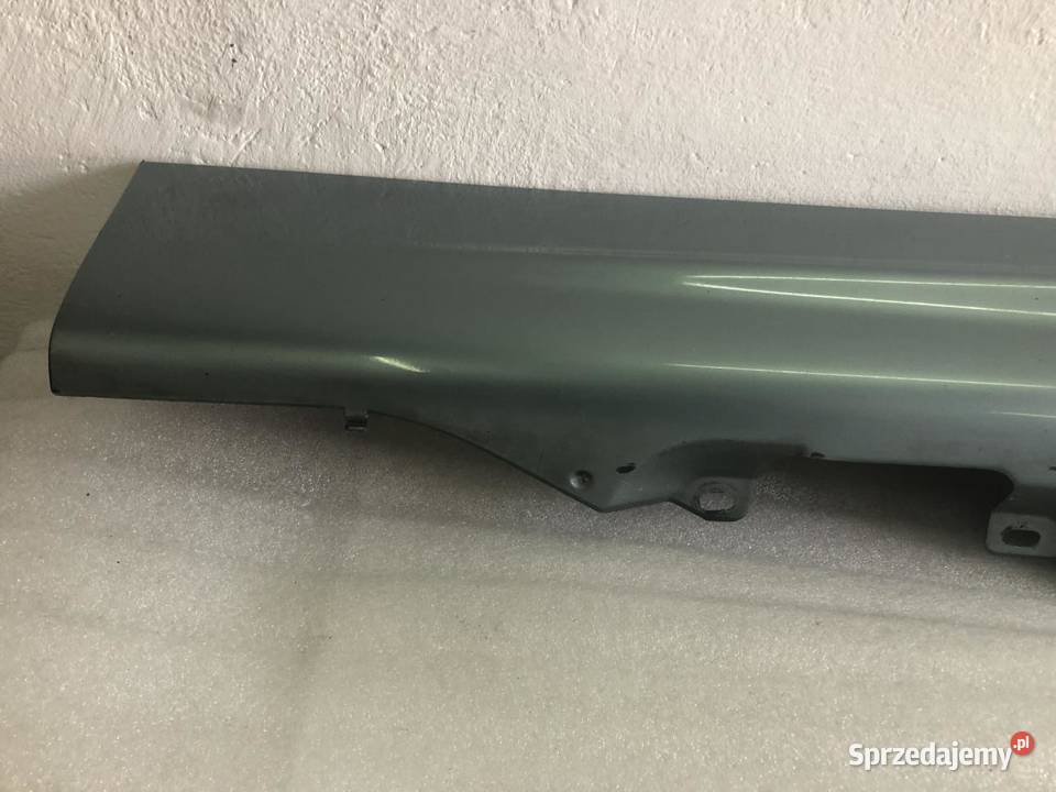 LISTWA PROGOWA PRAWA 8209756 SEDAN BMW E46 4226 wielkopolskie