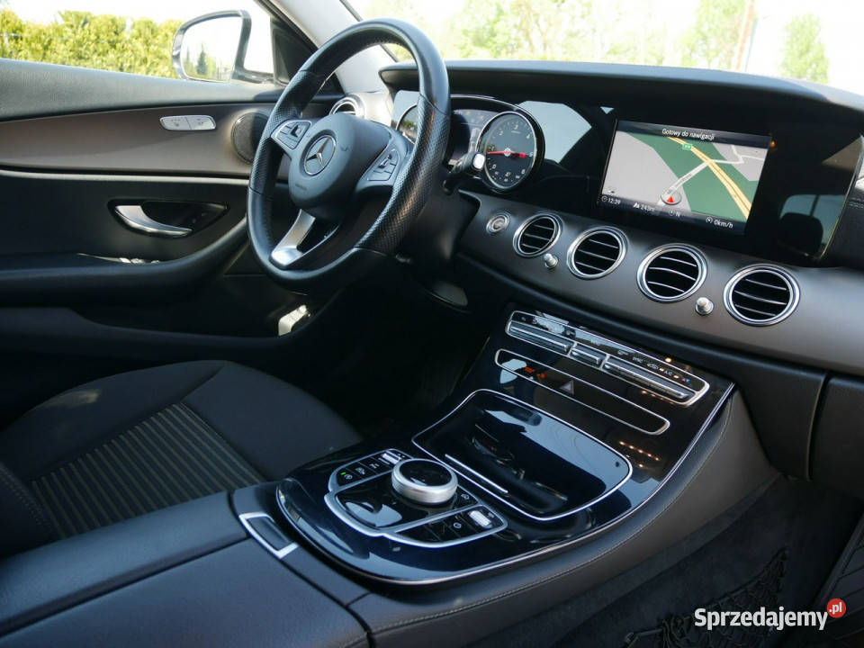Mercedes E 220 20D 220D 194 Eu6 Sedan Automat śląskie Goczałkowice-Zdrój sprzedam