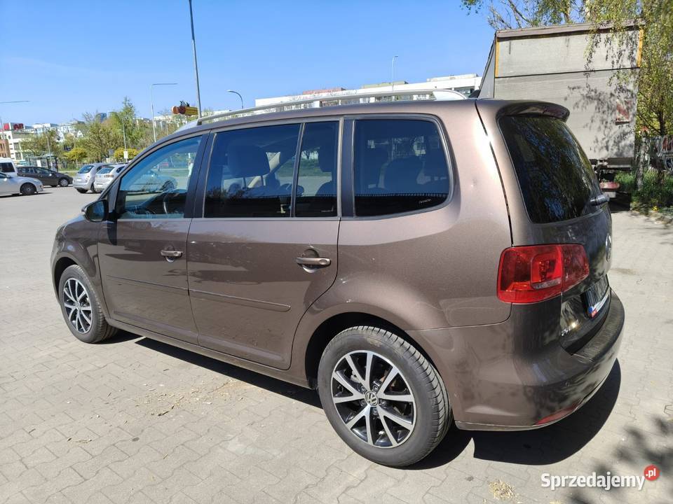 Volkswagen Touran 16 Wrocław