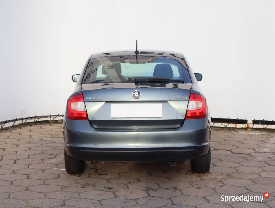 Skoda Rapid 12 TSI Rok produkcji 2016 Rapid Łódź