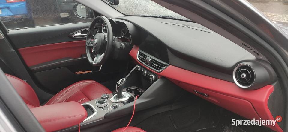 Alfa Romeo giulia Q4 gniazdo AUX śląskie Bielsko-Biała