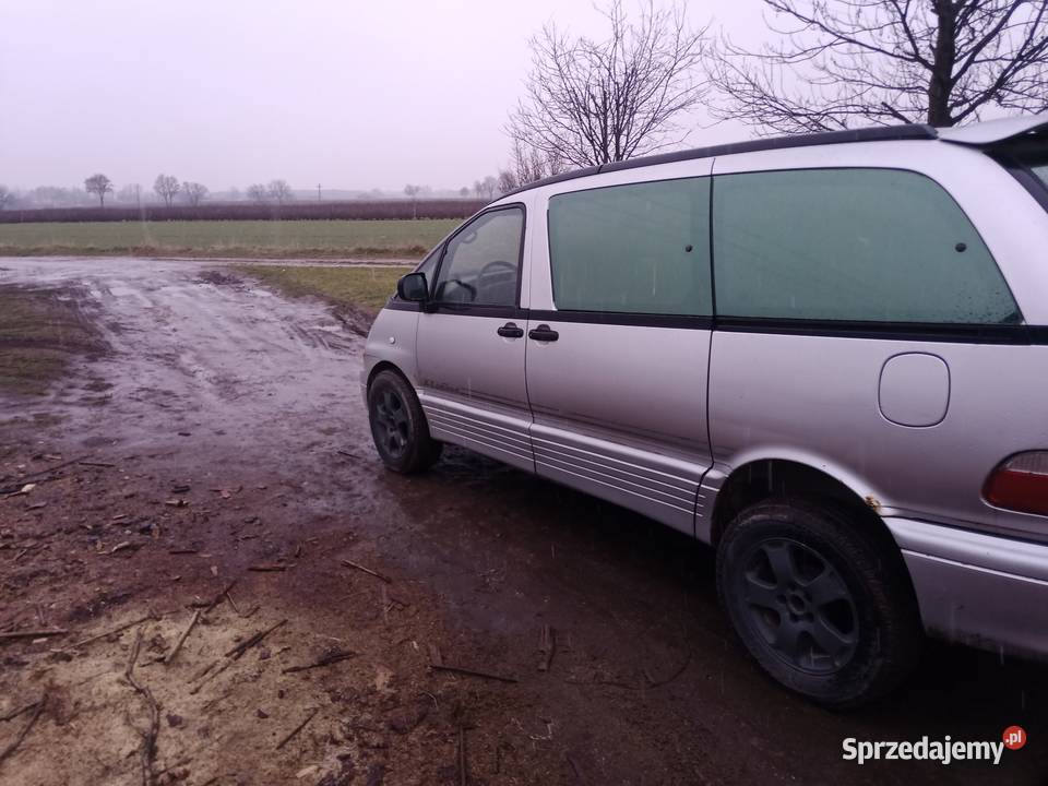 Toyota Previa Estima napęd 4x48osobowa mazowieckie Łosice