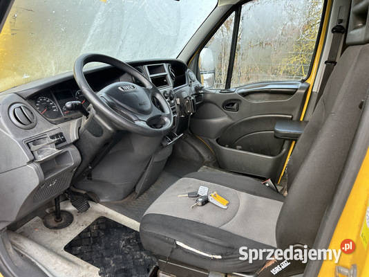 IVECO Daily 35t rozmiar 35 s11 Rok produkcji 2013
