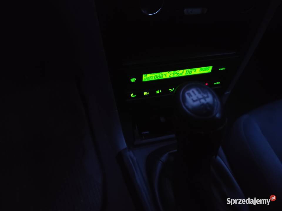 Skoda Octavia 16 benzyna 2000 Rok produkcji 2000 sprzedam