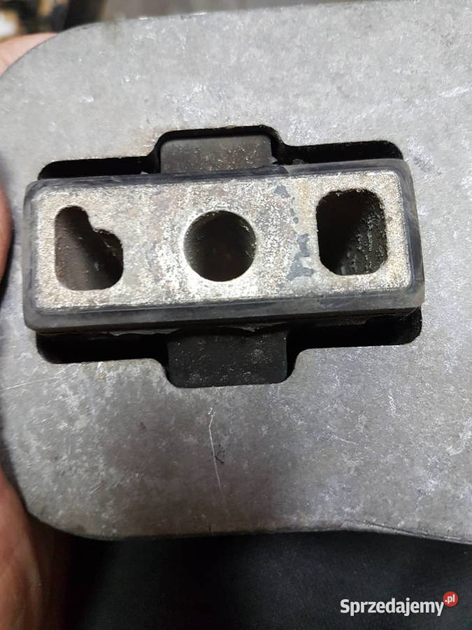 VOLVO XC90 44i v8 poduszka silnika wspornik lapa terenowe wielkopolskie Turek