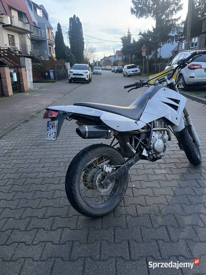 MZ 125 SM Rok produkcji 2005 dolnośląskie Kobierzyce sprzedam