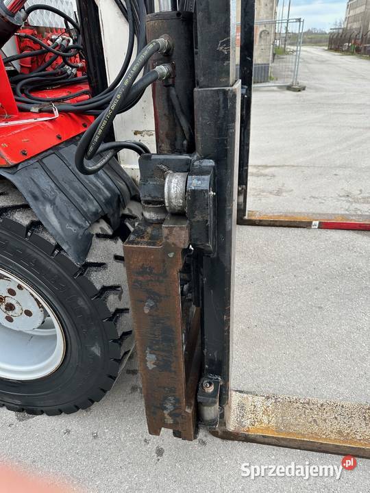 Wózek widłowy SVETRUCK 960 o udźwigu 10 ton Nowiny