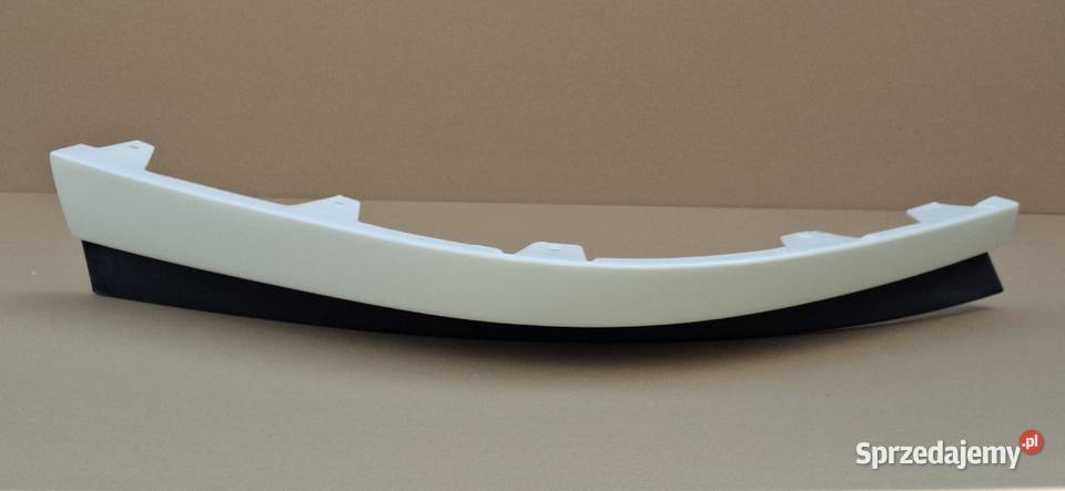 VOLVO FH4 SPOILER POD ZDERZAK PRAWY Z GUMĄ lubuskie Bieleń