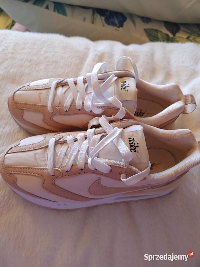 Sprzedam buty Nike kremowo beżowe rozmiar 37 Poznań sprzedam