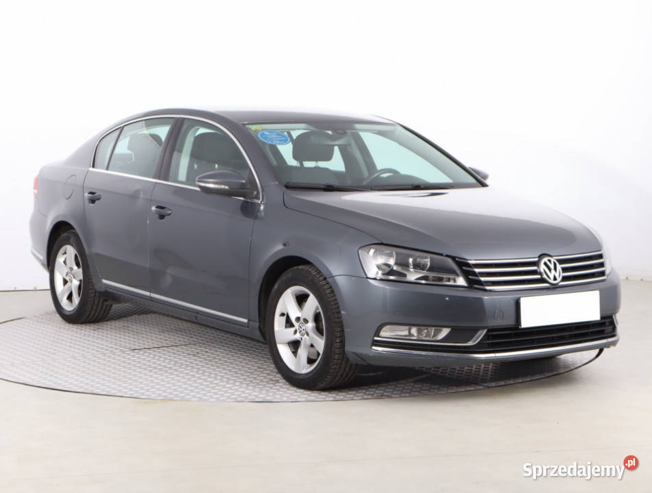 VW Passat 14 TSI elektrycznie ustawiane fotele Piaseczno