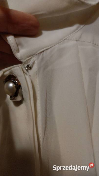 Biała bluzka koszula falbany plisy ukryte guziki Warszawa