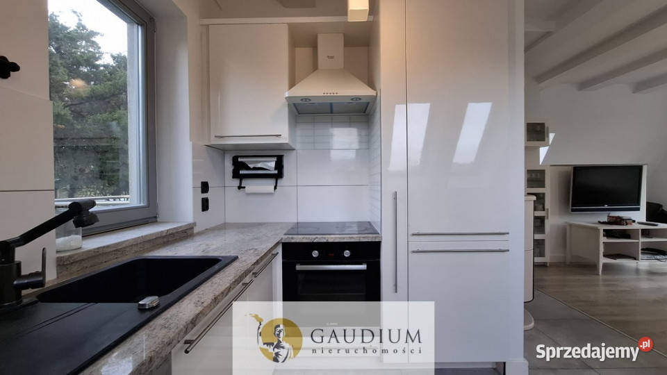 Dom z widokiem na jezioro Mezowo Liczba pokoi 5