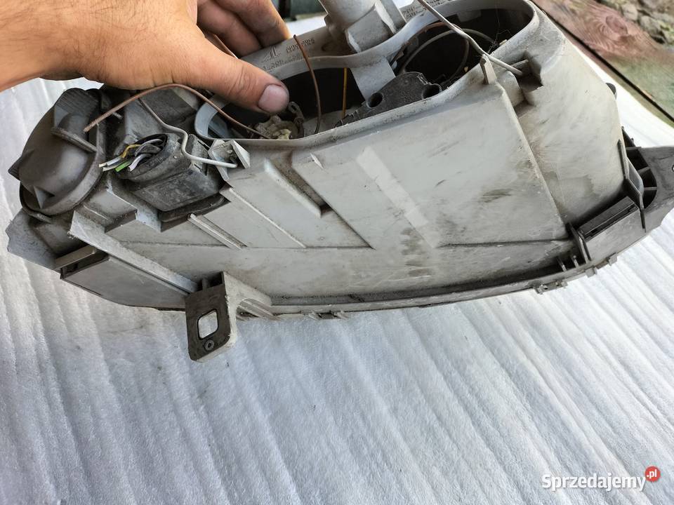 Alfa Romeo 147 465565640 LAMPA PRZÓD PRZEDNIA Kamień-Kolonia