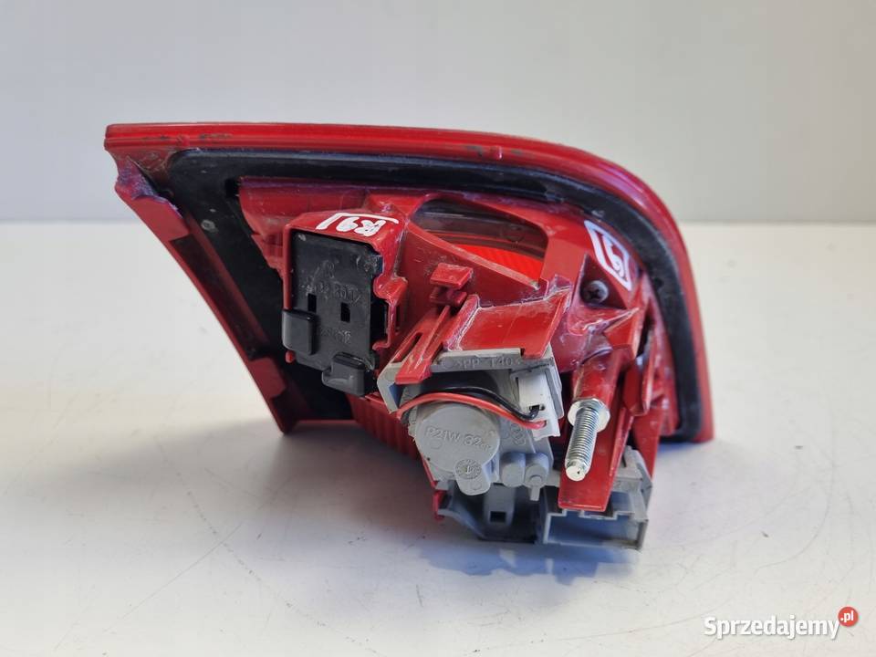 LAMPA PRAWA Audi A3 8P 0308r TYLNA prawy tył