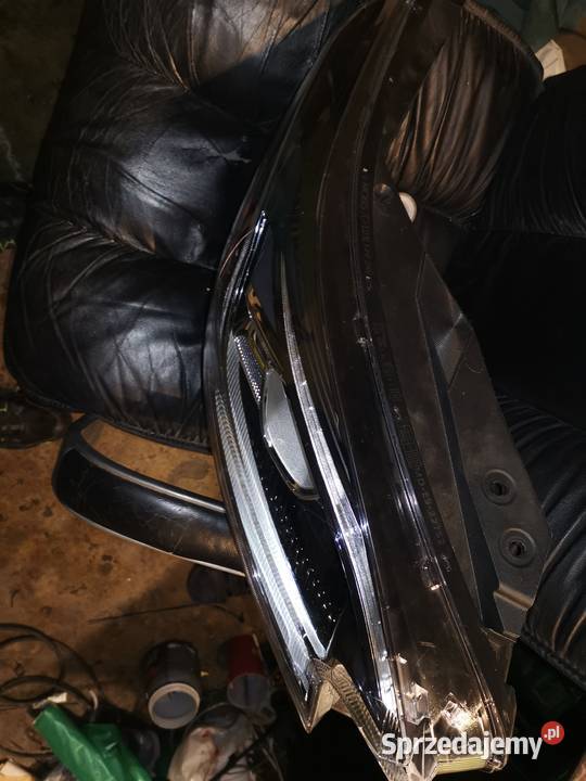 KIA XCEED XCEED LAMPA PRAWA PRZÓD FULL LED sprzedam