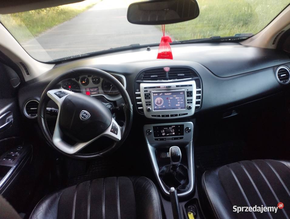 Lancia Delta 16jtd auto doinwestowane zamiana na Gorzkowice