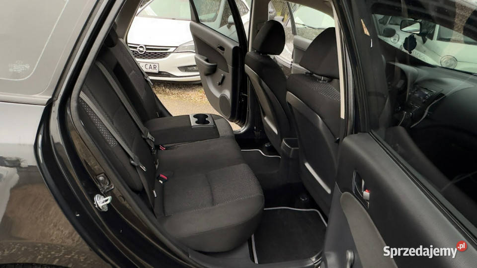 Hyundai i30 16D90OPŁACONY Bezwypadkowy czarny Częstochowa sprzedam