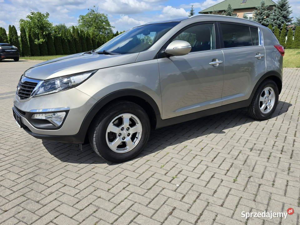 Kia Sportage 16Benz SerwisLedyAlufelgiKlimatr 2 serwisowany w ASO Kutno
