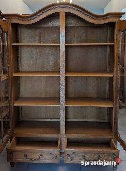 Piękna dębowa bibliotekawitryna ludwikowska Dąbrowa Górnicza