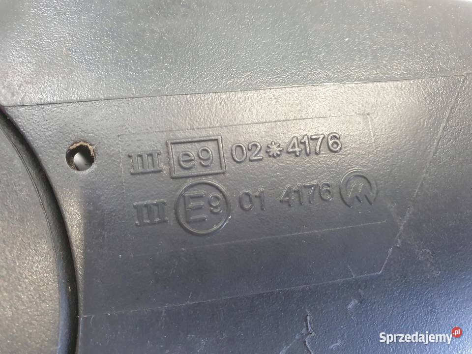 LUSTERKO PRAWE Opel Meriva A PASAŻERA 5 Pin