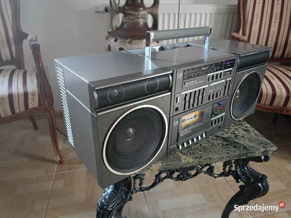 Zabytkowy Radiomagnetofon SANYO C4 Japan Vintage Drawski Młyn