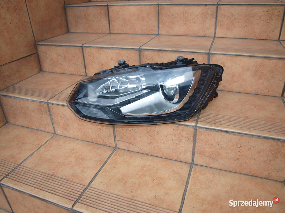 VW Polo lampa lewa przód xenon led 2009 2017r Kalisz sprzedam