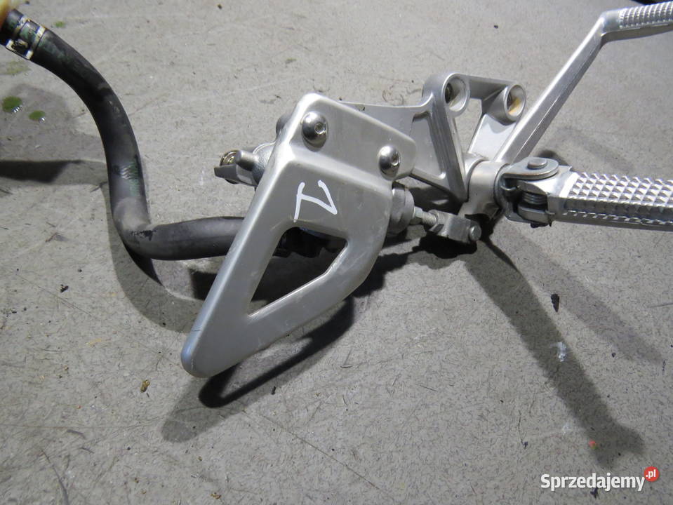 SUZUKI GSXR 600 750 SRAD GSX R SET STOPKA NÓŻKA