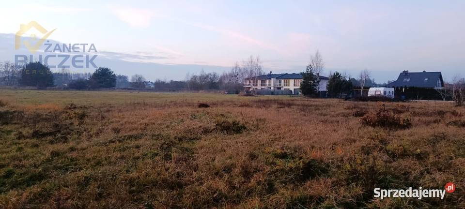 Sprzedam działkę budowlaną o pow 1335 m2 w Sprzedaż mazowieckie