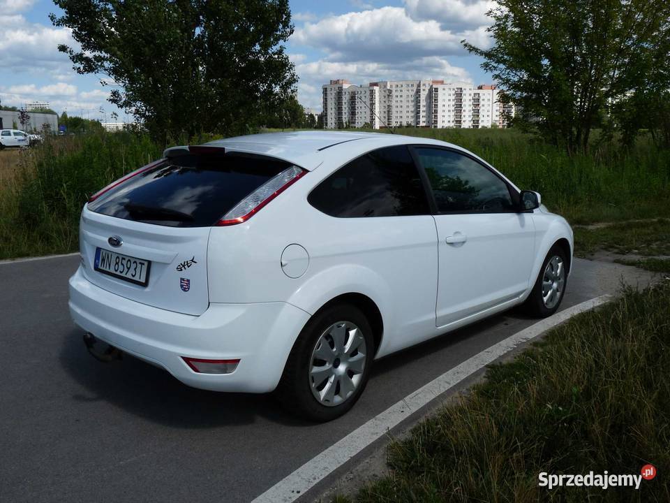 Ford Focus II 3d 16 benzyna Viva mazowieckie Warszawa