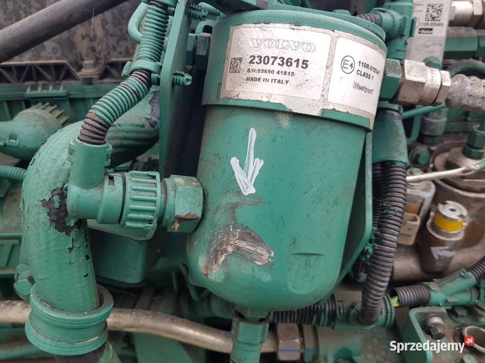 SILNIK VOLVO 128 460 G13C FH II