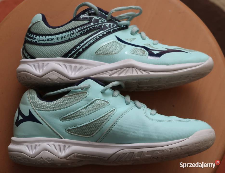 Buty sneakersy firmy MIZUNO Ligthning Star Z5 Obuwie sportowe mazowieckie