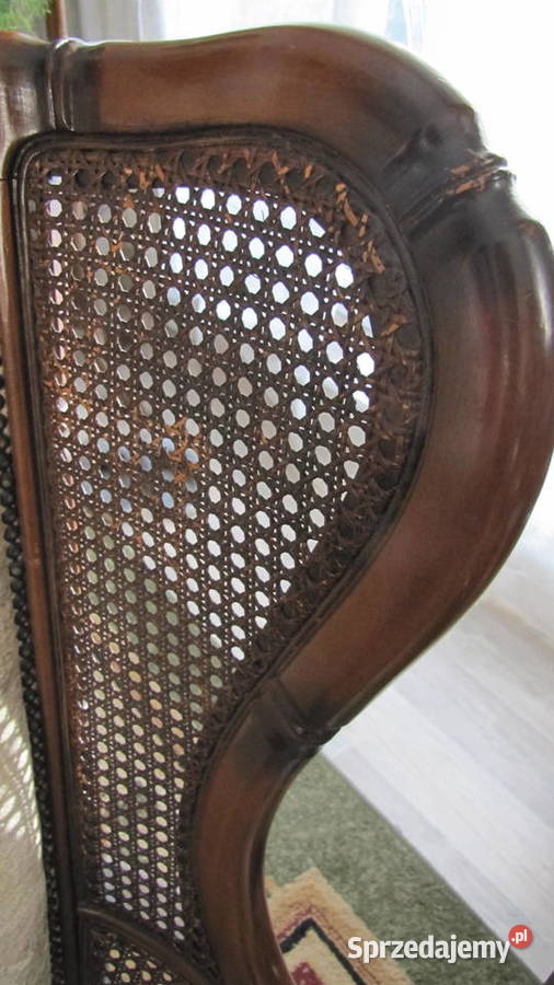 Fotel stylowy z rafią tapicerką mebel