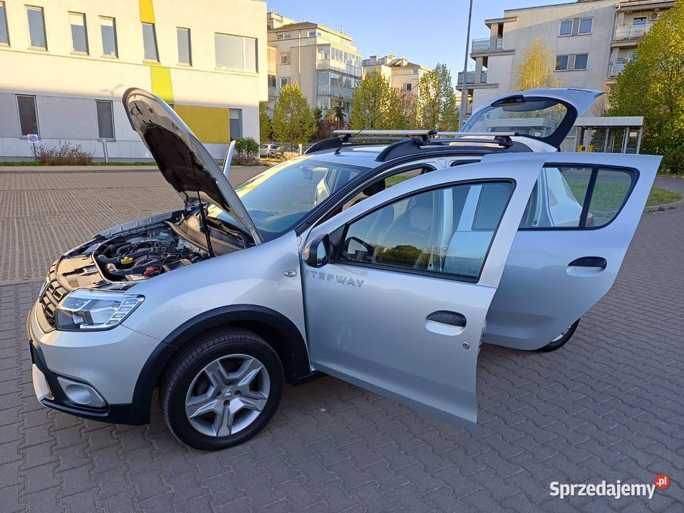 Dacia Sandero II Stepway Laureate 15 dCi FL Warszawa