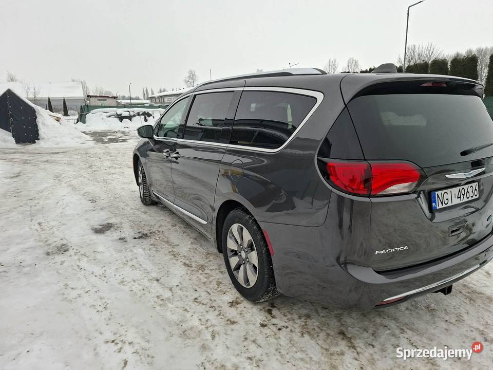 Chrysler Pacifica ehybrid LIMITED podlaskie Białystok