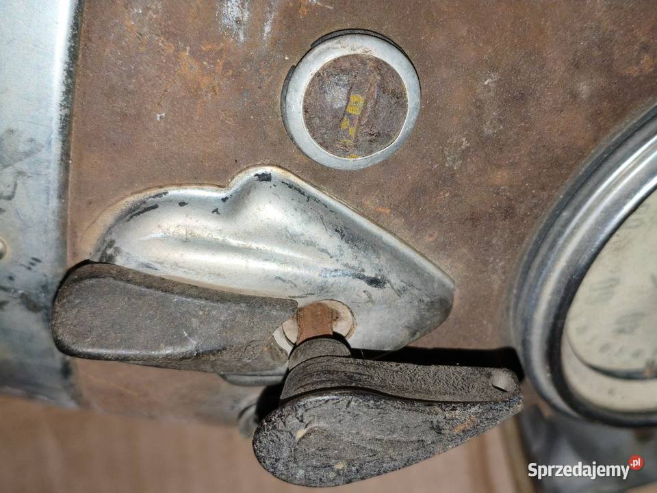 Lampa przednia K750 Leszno sprzedam