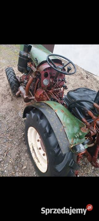 Traktor ciągnik 4x4 sadowniczy wąskotorowy Ciągniki małopolskie Nowy Sącz