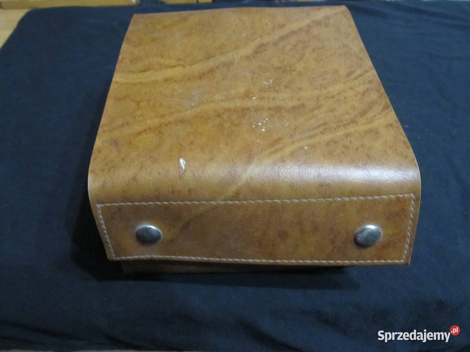 Miernik Laboratoryjny PU 3911 Etui